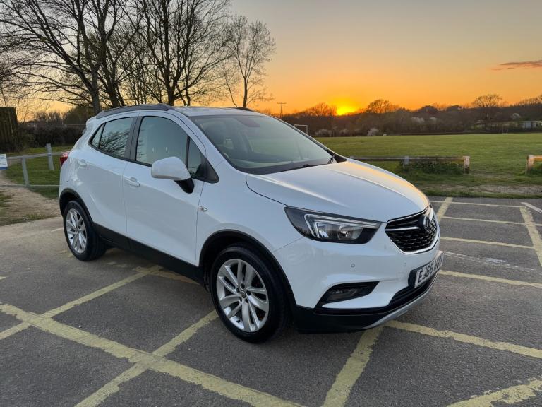2016 Vauxhall Mokka X 1.6i Active 5dr HATCHBACK Petrol Manual