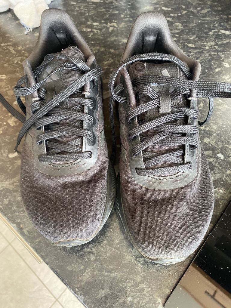 Adidas trainers sze 4.5