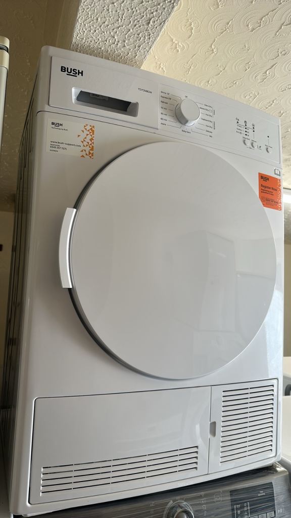 💥BUSH WHITE CONDENSER DRYER 9KG LOAD CAN DELIVER 🚚