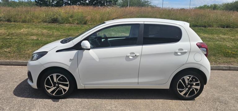 2015 Peugeot 108 ALLURE Hatchback Petrol Manual