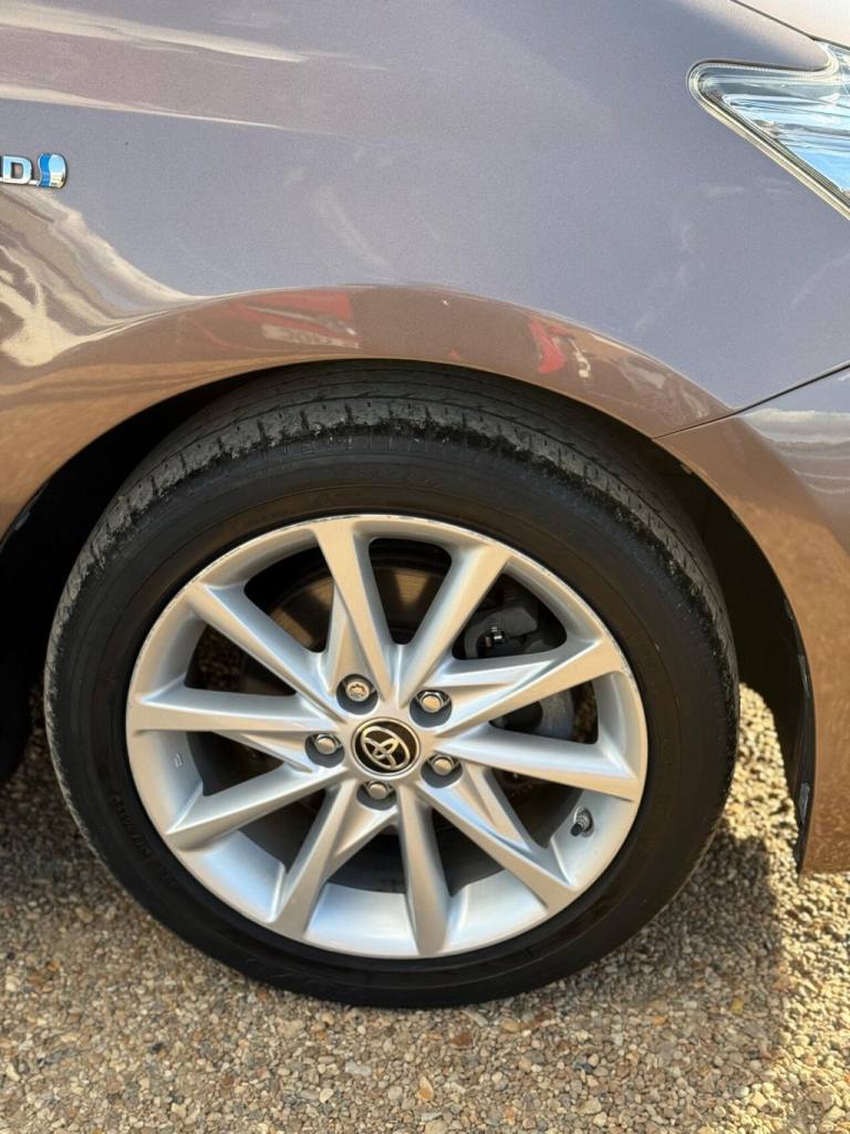 2019 Toyota Prius+ 1.8 VVT-h Excel CVT Euro 6 (s/s) 5dr MPV PETROL/ELECTRIC Automatic