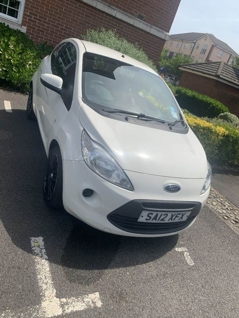 Ford, KA, Hatchback, 2012, Manual, 1242 (cc), 3 doors