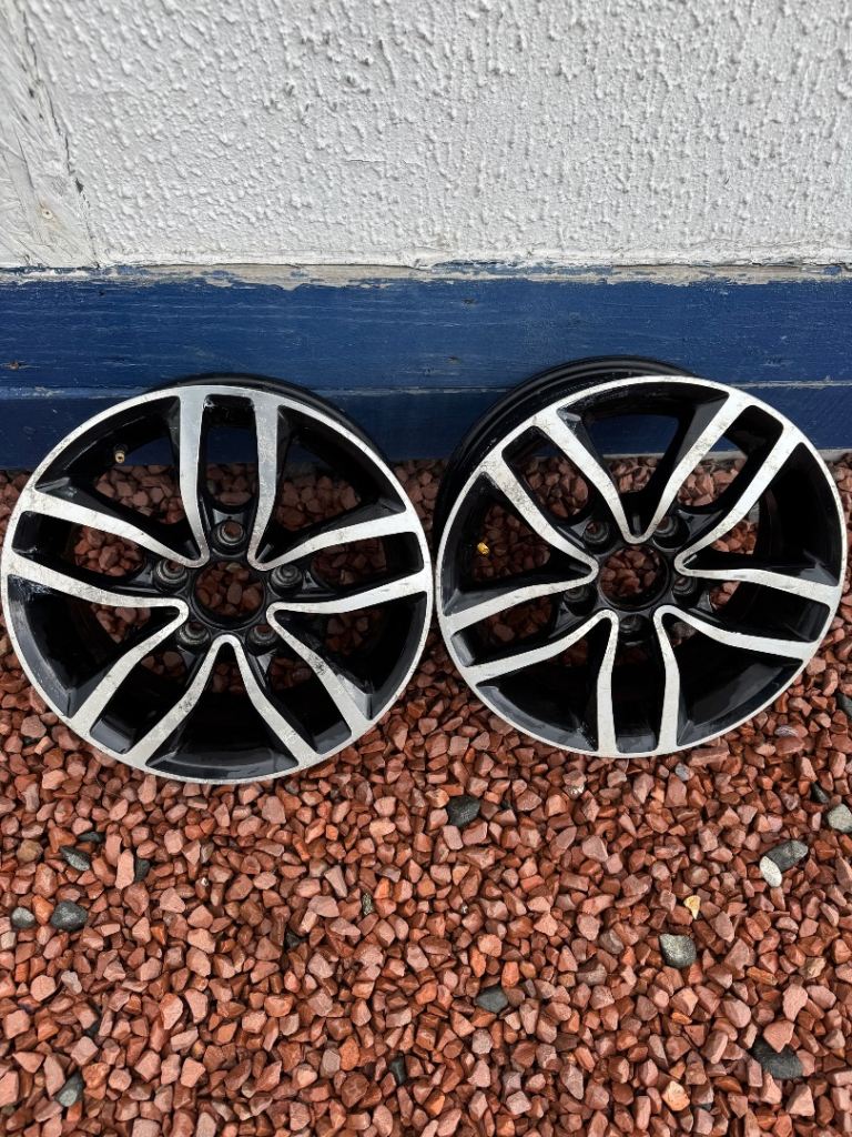 Caravan alloy wheels x 2