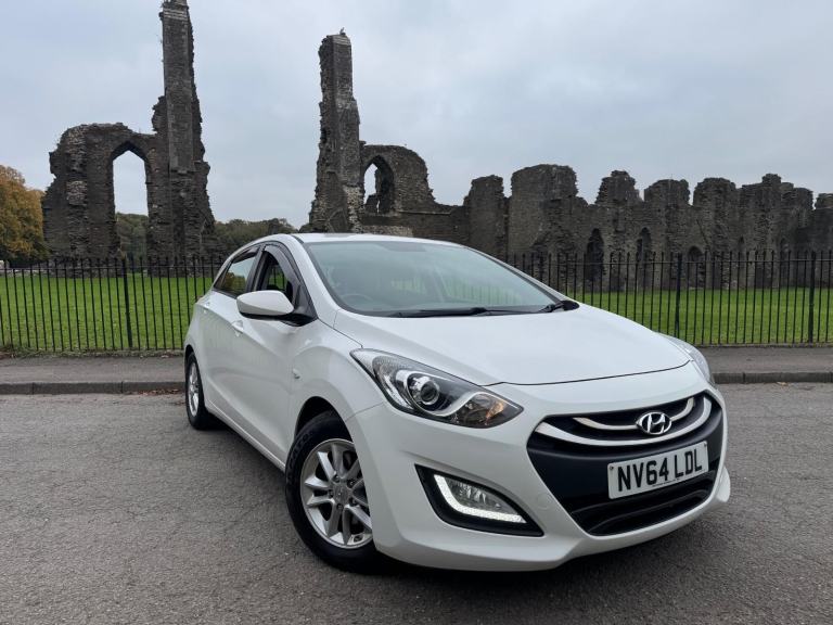 image for 2015 Hyundai i30 1.4 Active 5dr *OCT 26 MOT* NO ADVISORIES* FULL HISTORY HATCHBA