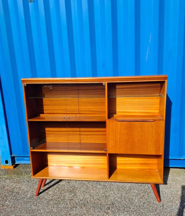 Mid-Century Retro Vintage display cabinet 