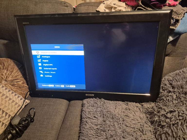 32" HD Sony LCD TV
