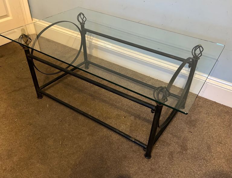 Antique Bronze Coffee Table with Toughed Glass H18in/46cm L39in/99cm D23.5in/60cm Good condition W03