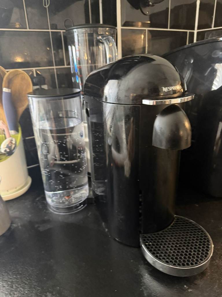 Nespresso Vertuo Plus GCB2 Coffee Machine Black