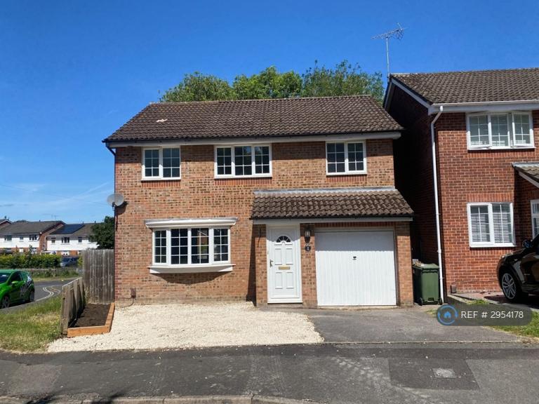 3 bedroom house in Cornfields, Andover, SP10 (3 bed) (#2954178)