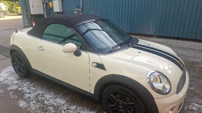 Mini cooper roadster 2015 