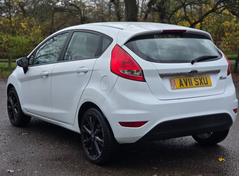FORD FIESTA 1.2 PETROL MANUAL IN CLEAN CONDITION. LONG MOT. FULL SERVICE HISTORY