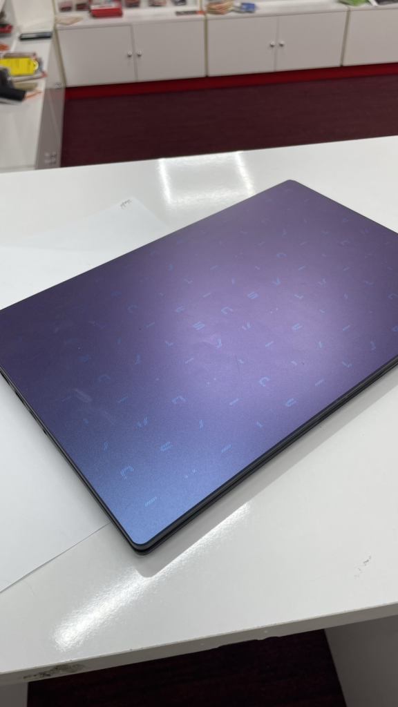 Asus laptop for sale at Phone Shop