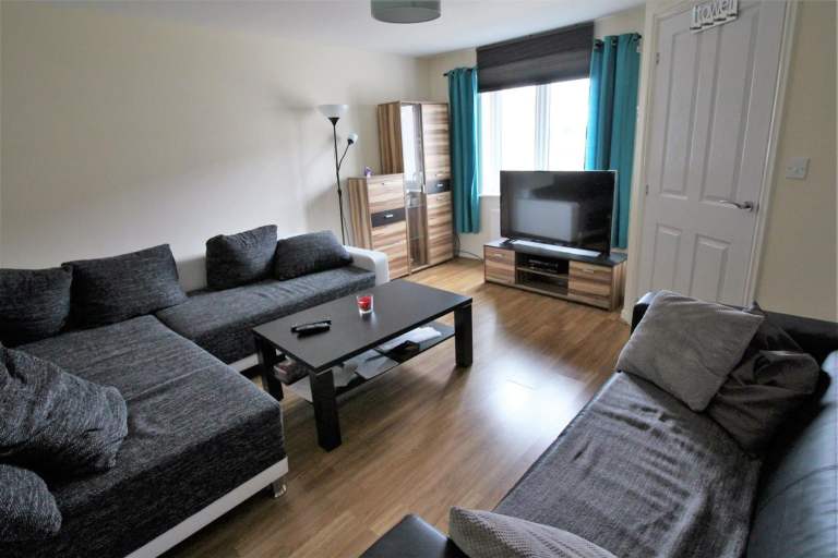 3-Bedroom House- Semi-detached-2 bath 