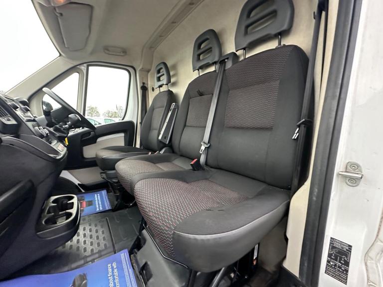 2018 Peugeot Boxer 2.0 BlueHDi H2 Professional Van 130ps PANEL VAN DIESEL Manual