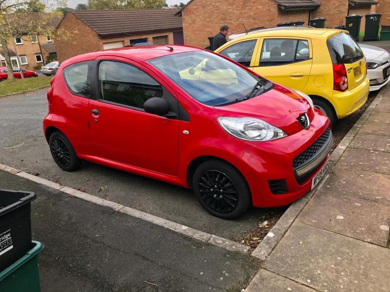 Peugeot, 107, Hatchback, 2009, Manual, 998 (cc), 3 doors