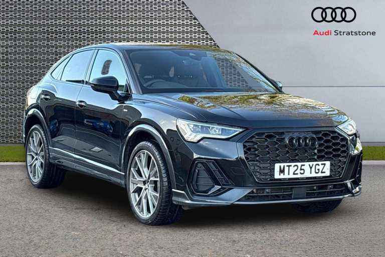  Audi Q3 35 TFSI Black Edition 5dr [Tech Pack] SUV Petrol Manual