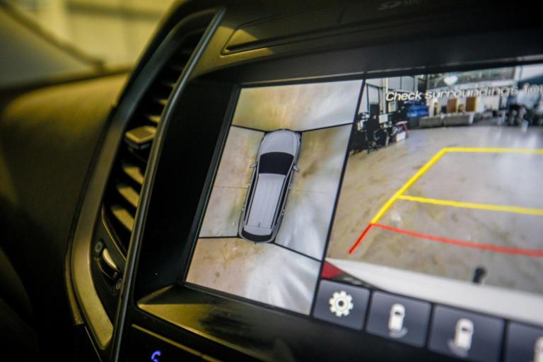 2016 Hyundai Santa Fe 2.2 CRDi Blue Drive Premium SE 5dr Auto [7 Seats] ESTATE DIESEL Automatic