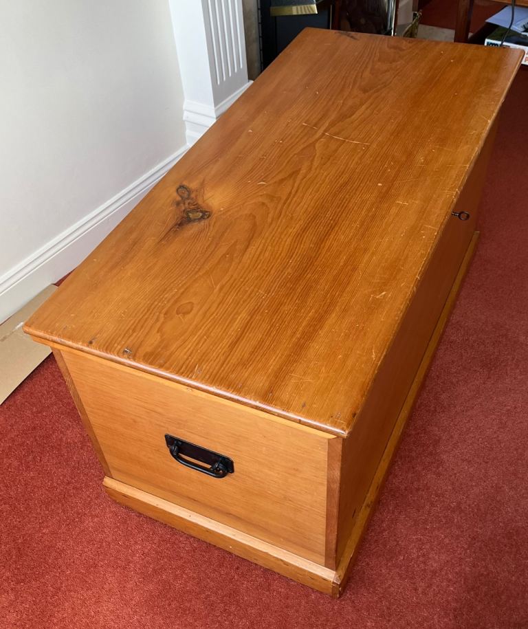 Pine Blanket Box