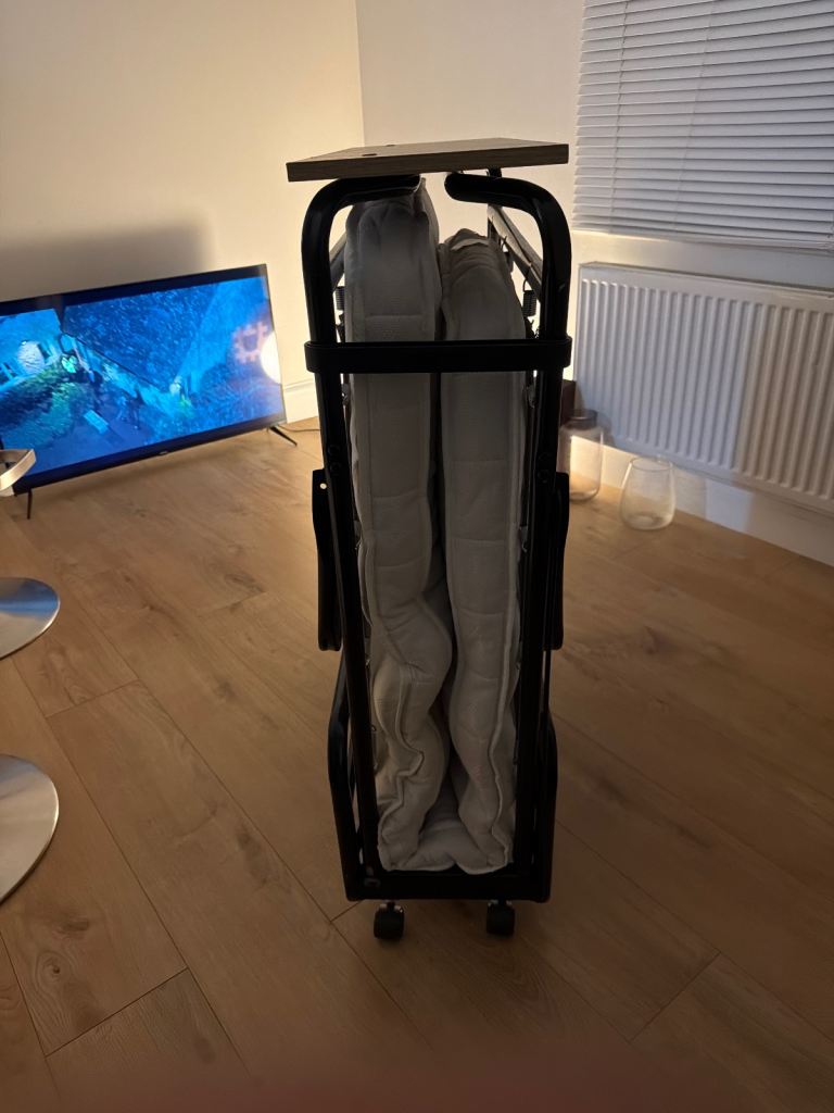 Foldable single bed for sale 