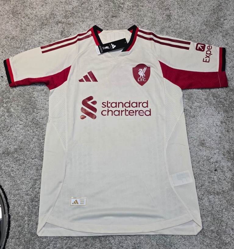 Liverpool 25/26 Away Shirt