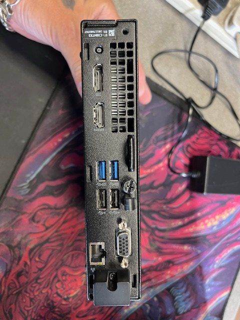 Dell SFF Micro PC - Optiplex 3000 , 12th Gen i5 Vpro, 16GB Ram , 256GB SSD Windows 11 Pro