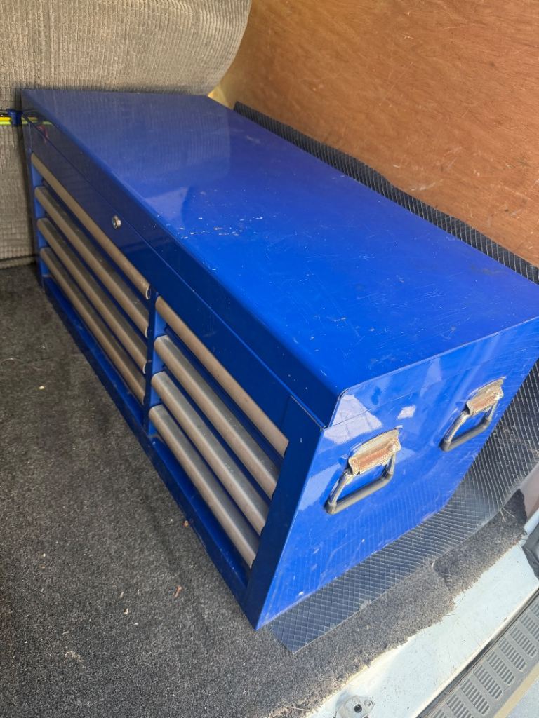 Top tool box chest heavy duty 8 draw with loads of storage like snap on with x4 keys 