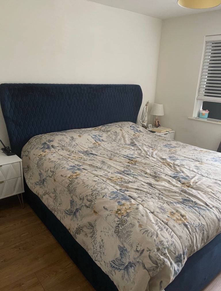 Super King Size Ottoman Bed in Blue Velvet – Good Condition