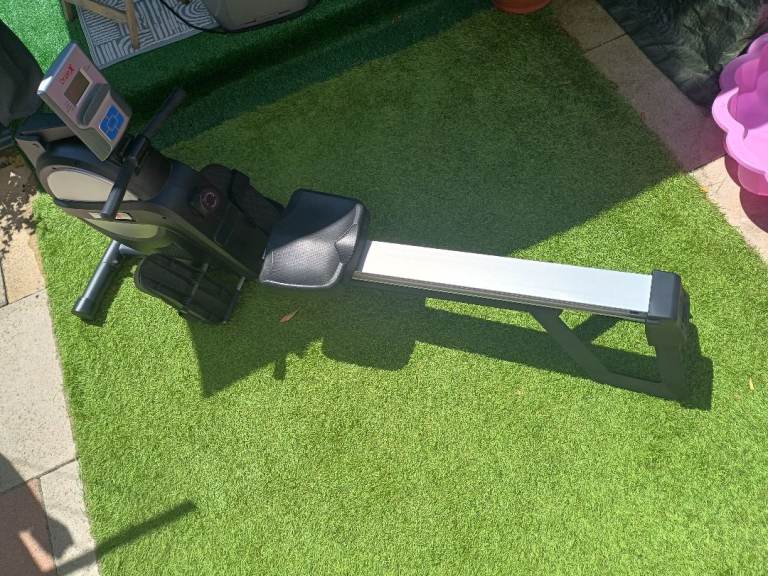 DripeX Rowing Machine - Black, Good Condition