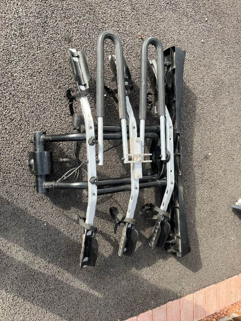 Thule Towbar Bike carrier for sale