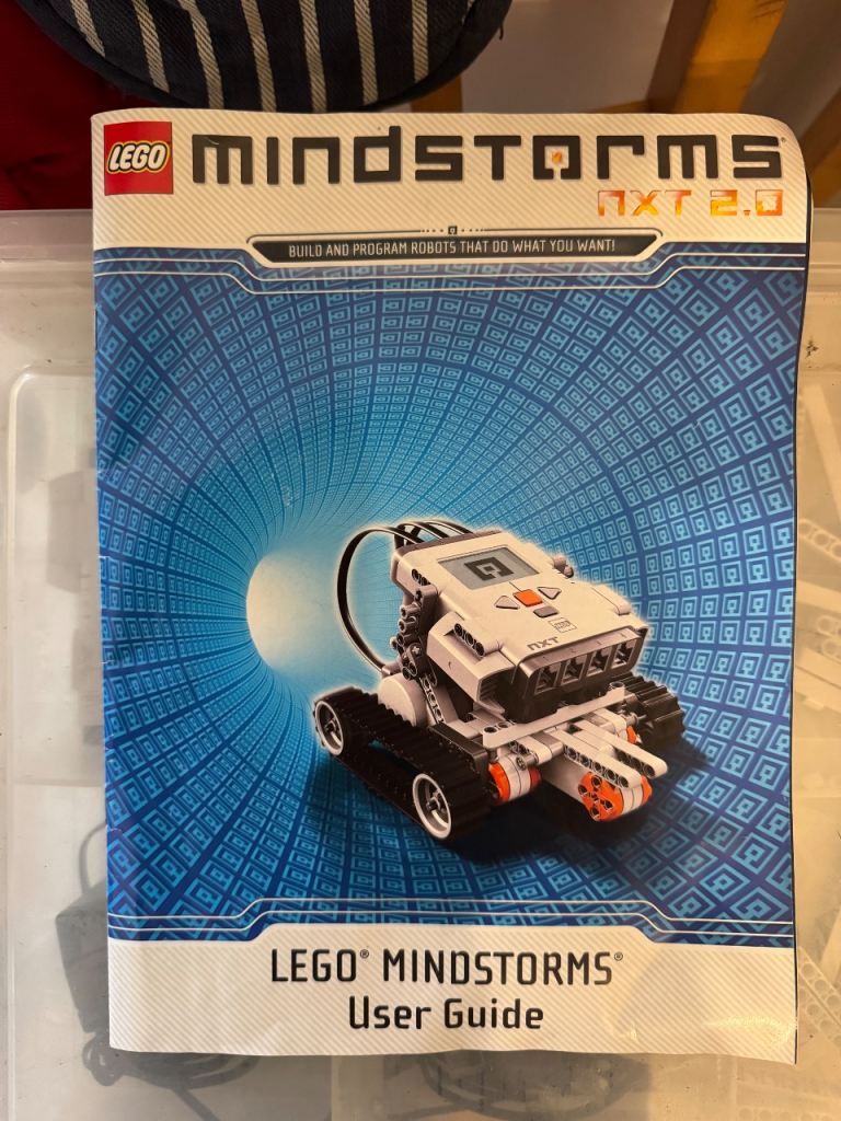 Lego Mindstorms NXT 2.0 Robot Kit – Good Condition, £25.00 for Sale