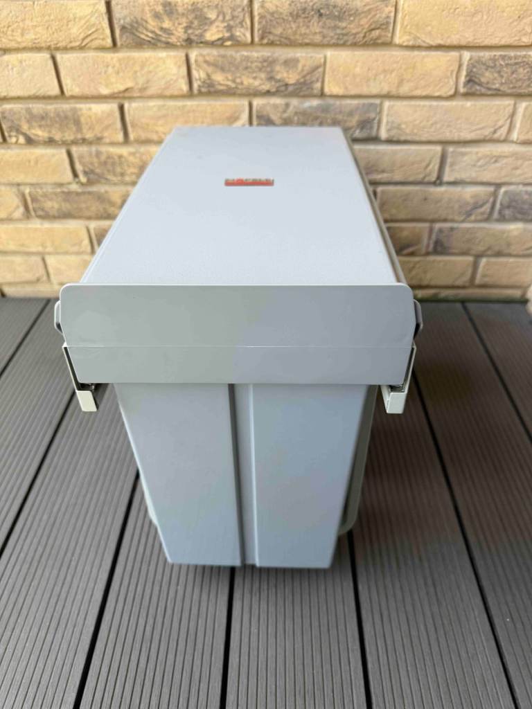 Hafeli Pull-Out 3-Bin Kitchen Waste/Recycling Unit