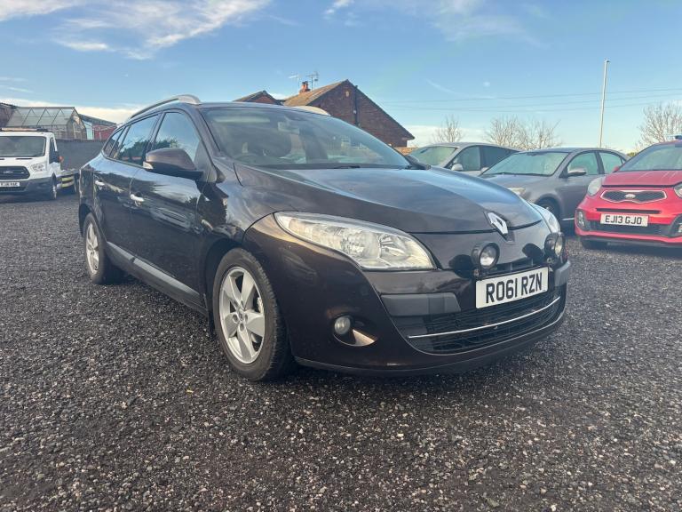 2011  RENAULT MEGANE 1.5 dCi 110 Dynamique TomTom Estate