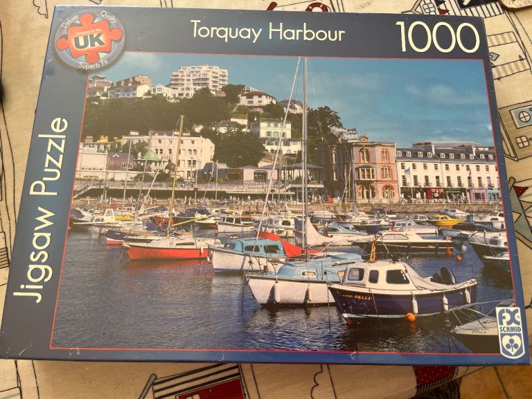 1000 piece jigsaw Torquay harbour new Wallington 
