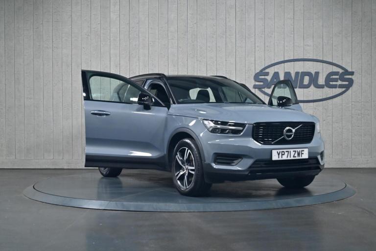 2021 Volvo XC40 2.0 B4 MHEV R-Design Auto Euro 6 (s/s) 5dr ESTATE Petrol/Electric Hybrid Automatic