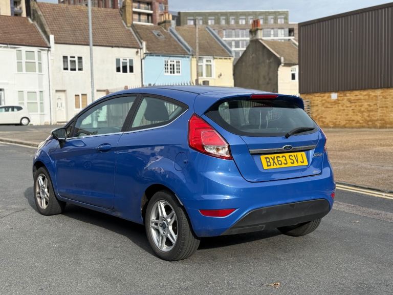 Ford, FIESTA, Hatchback, 2013, Manual, 1241 (cc), 3 doors