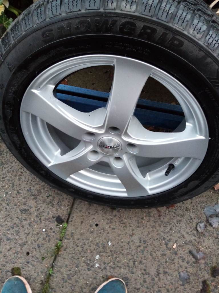 Snow tyres on 16inch alloys