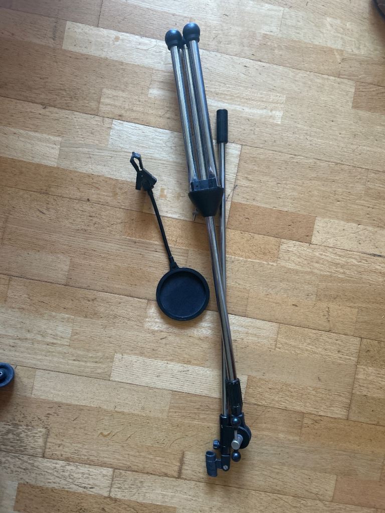 Adjustable Microphone Stand and Shield
