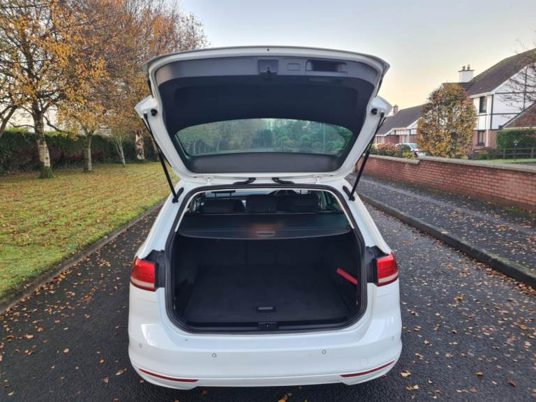 2015 Volkswagen Passat Estate 2.0 Tdi Se Business 150Bhp