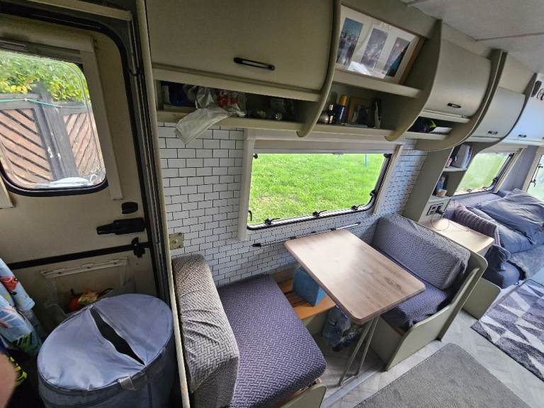 Abbey cardinal 6 birth tour caravan 