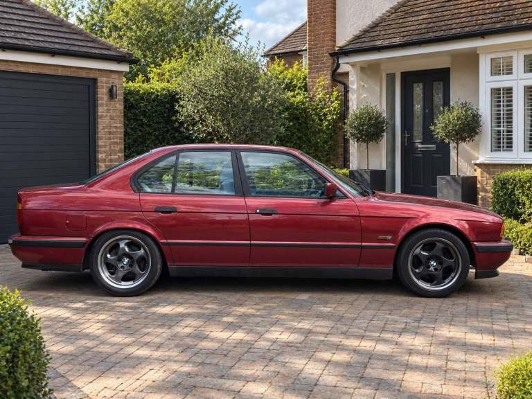 1994 BMW E34 M5 3.8 SALOON CALYPSO RED