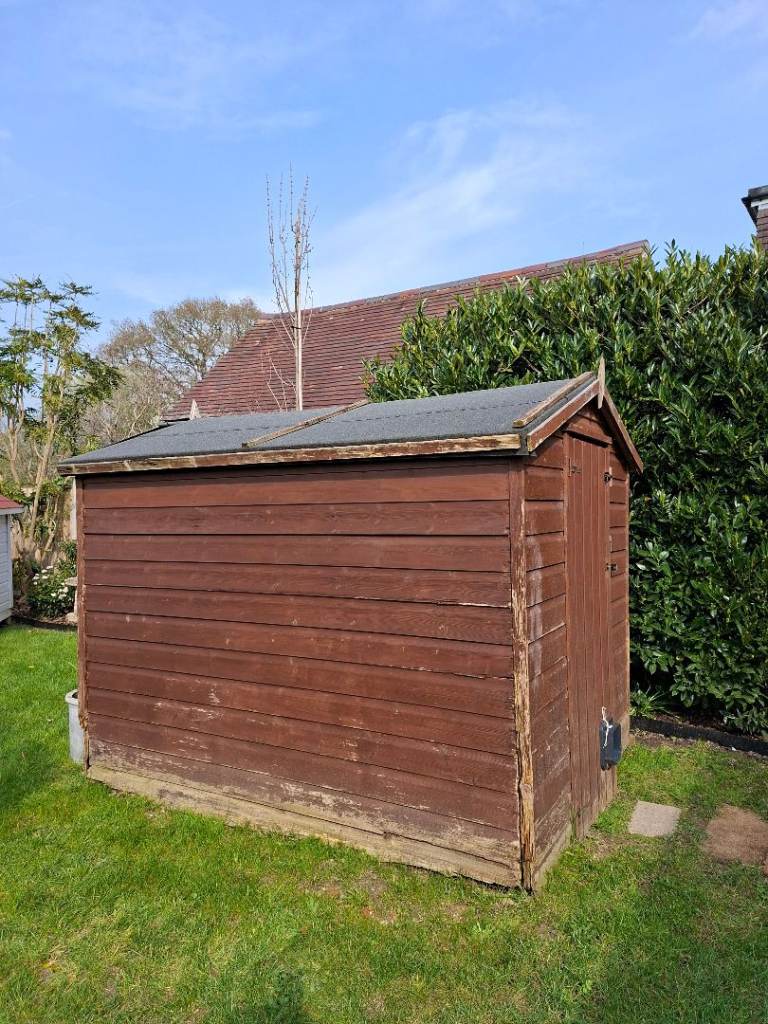 Shed. Parts or repair