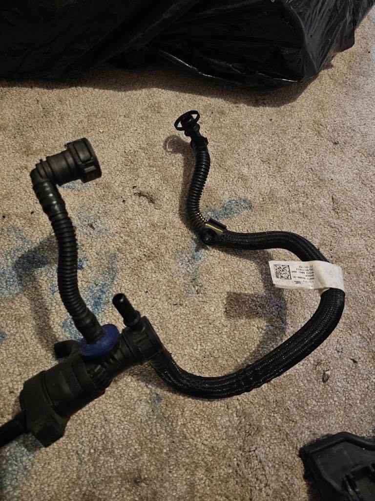 Genuine JLR Fuel Vapor Purge Valve & EVAP Line Hoses Set H4P3-9S380-AC OEM KIT