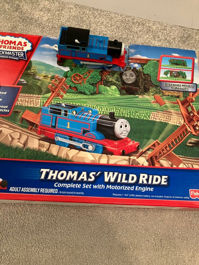 Thomas & Friends TrackMaster 'Thomas' Wild Ride' Motorized Train Set ...