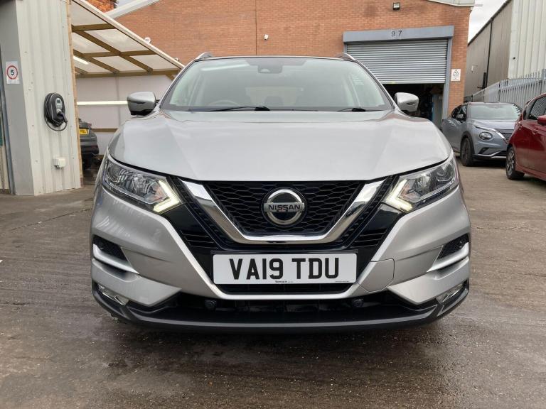 2019 Nissan Qashqai 1.3 DiG-T N-Connecta 5dr HATCHBACK PETROL Manual