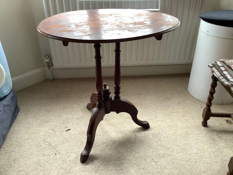 Vintage English Tripod Occasional Table Tilt Top