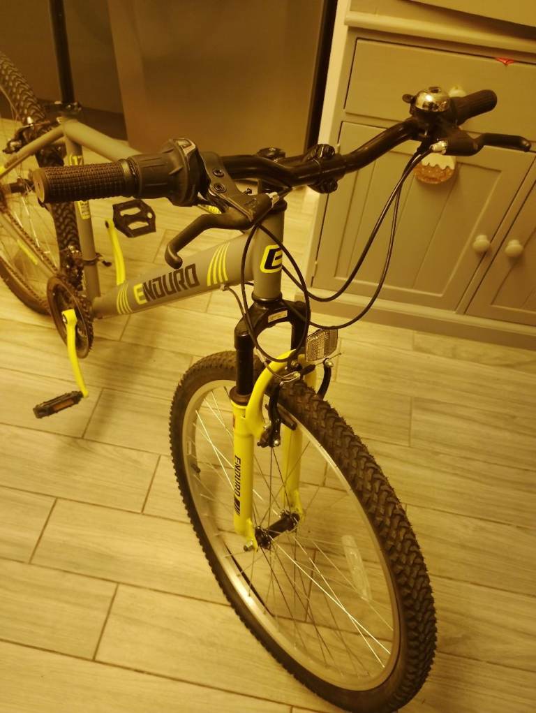 Brand spank new 3 weeks old adults enduro front suspension MTB retail 199.99 £85 Ono 