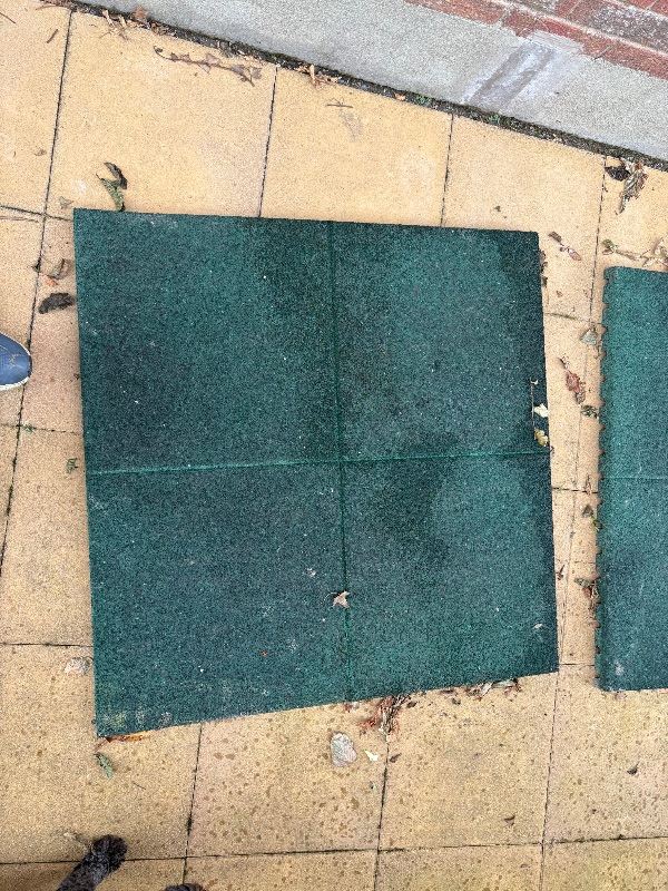 Green Rubber Outdoor Mats / Tiles - GoodCondition