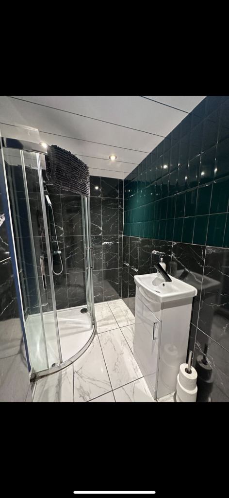 Albion Place main entrance property - newly done kitchen and bathroom