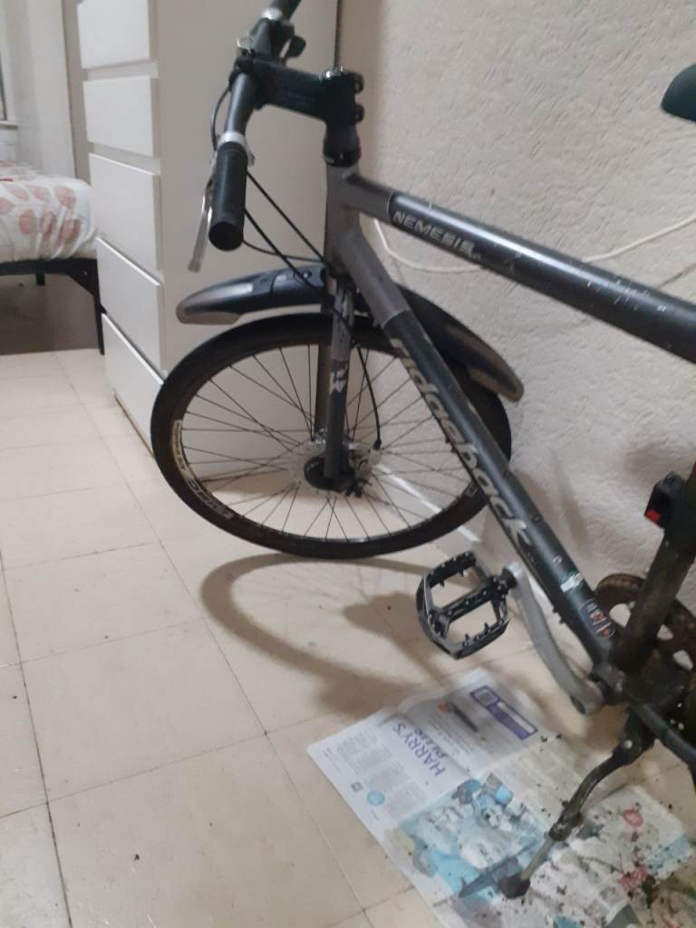 Ridgeback nemesis bike for sale in good condition and everything work with it 