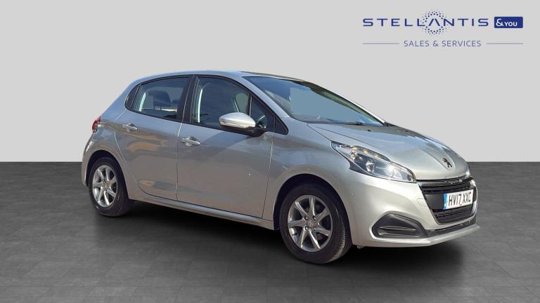 2017 Peugeot 208 1.2 PureTech Active Hatchback 5dr Petrol Manual Euro 6 (82 ps) Hatchback Petrol ...
